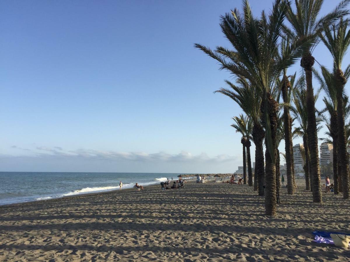 Apartamento Cerca De La Playa Y Campo De Golf Con Piscina Apartment Torremolinos Luaran gambar